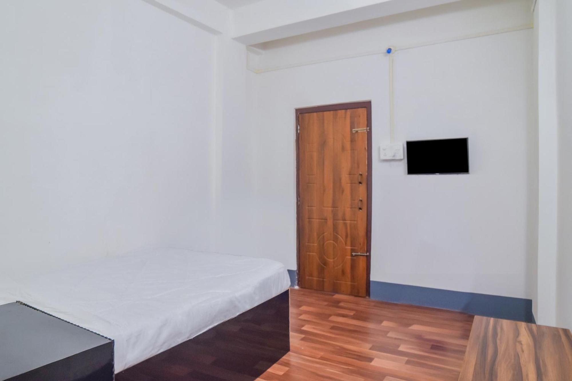 Hotel O Dc Lodge Kaharpara ภายนอก รูปภาพ